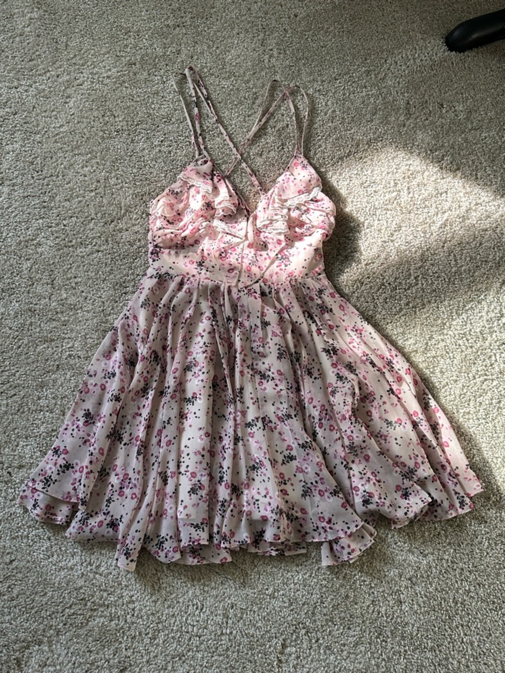GUESS Pink Floral Ruffle Mini Dress XS